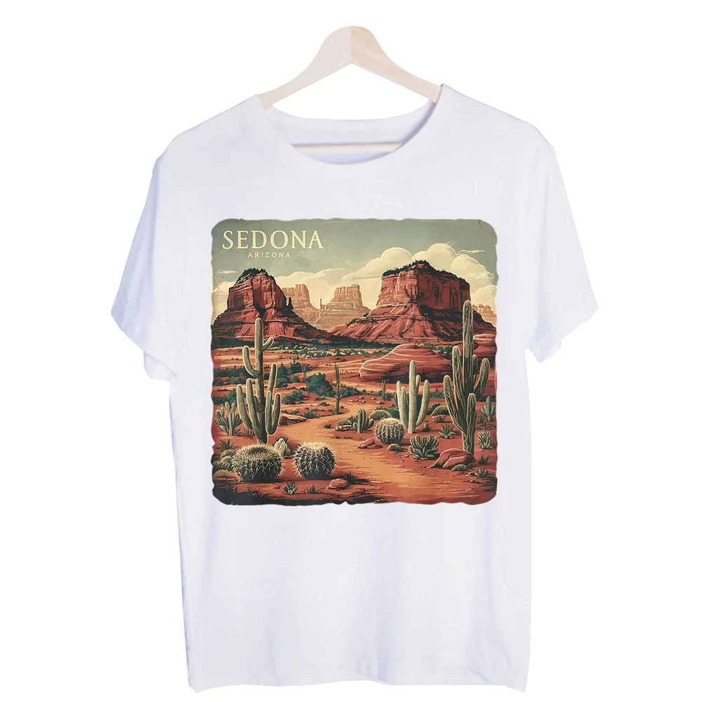 Men's Sedona Desert Landscape Graphic Tee, Vintage Style Short Sleeve T-Shirt for Travel and Casual Outfits