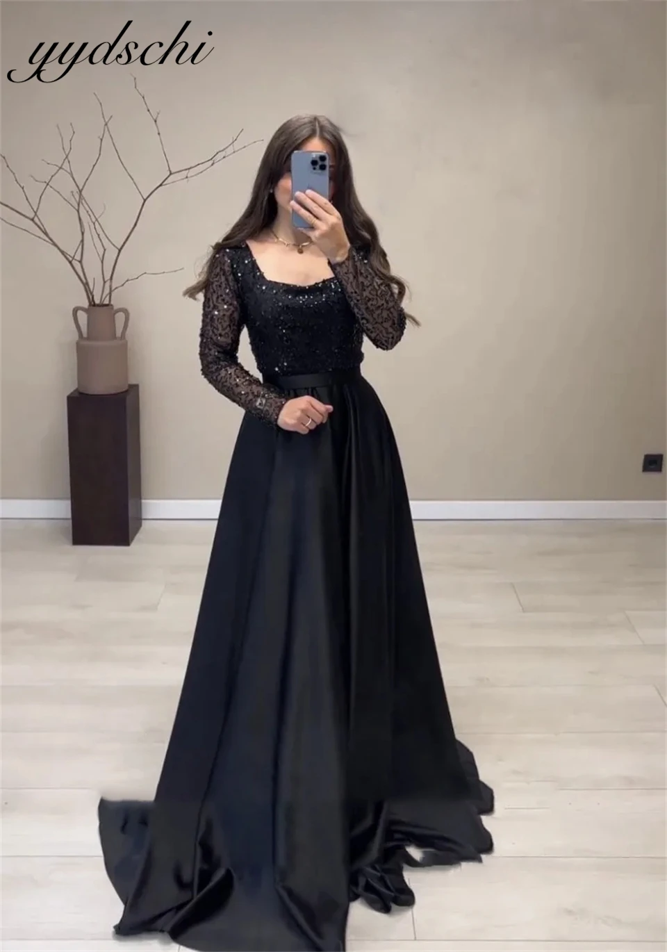 Customized Square Neck Sequined Black A-line Full Sleeves Evening Dresses For Women Sweep Train 2024 Prom Dresses Party Dress