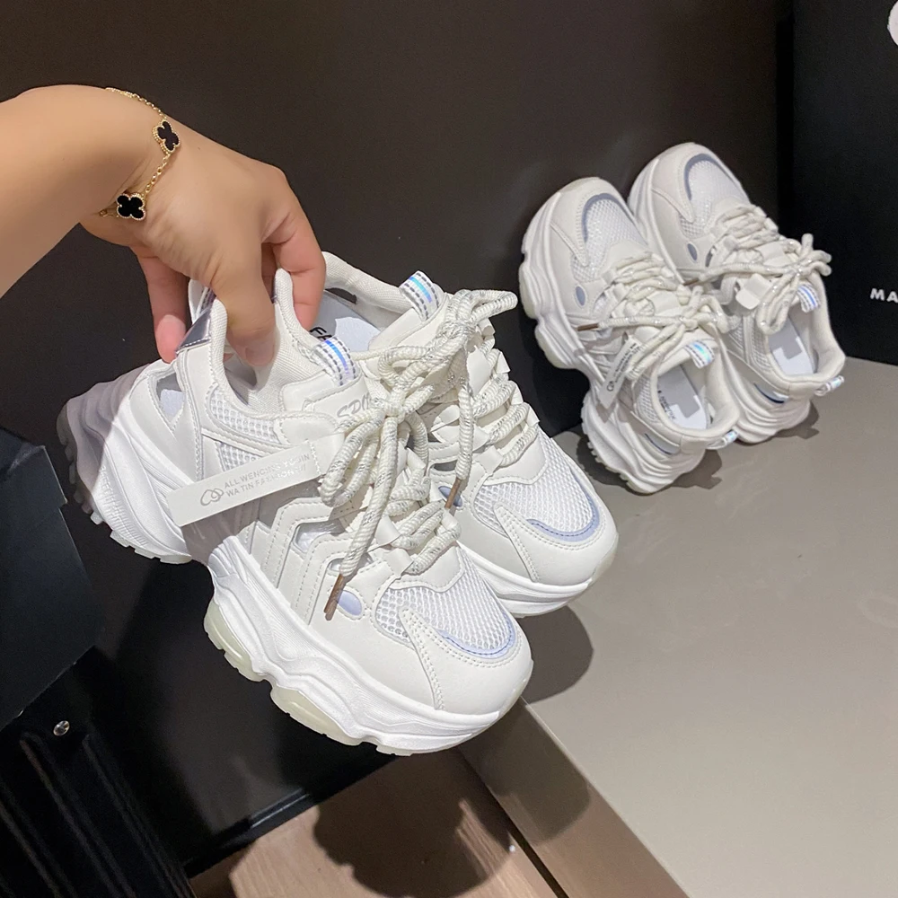 2024 New Summer Hollowing Out White Chunky Sneakers For Women Soft Vulcanized Shoes Ladies Fashion Heel Platform Casual Footwear