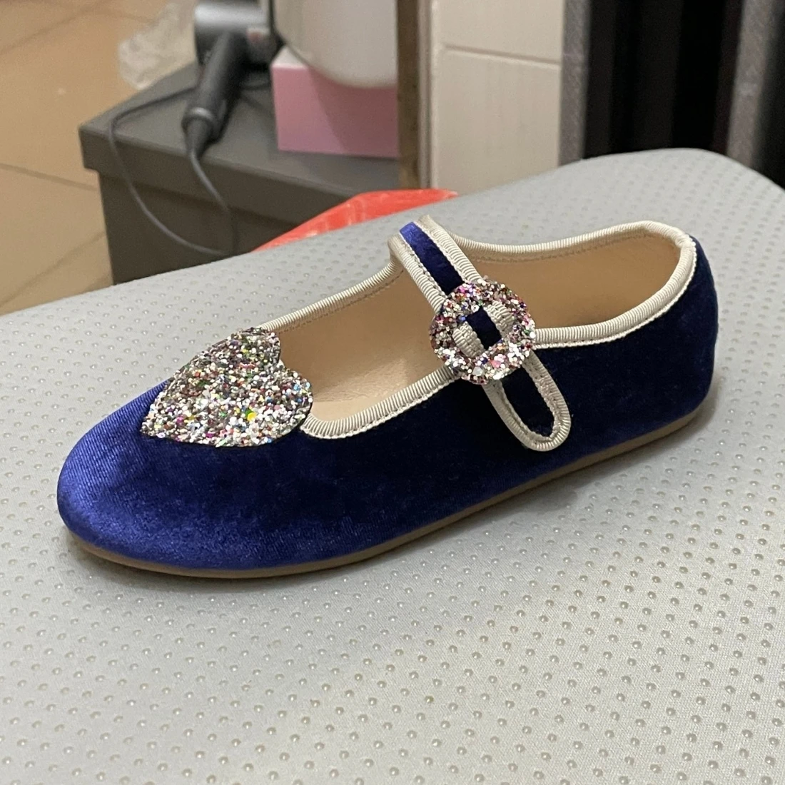 Shoes Children's Princess Shoes Outdoor Performance Women's Velvet Decoration Heart Shape Girl's