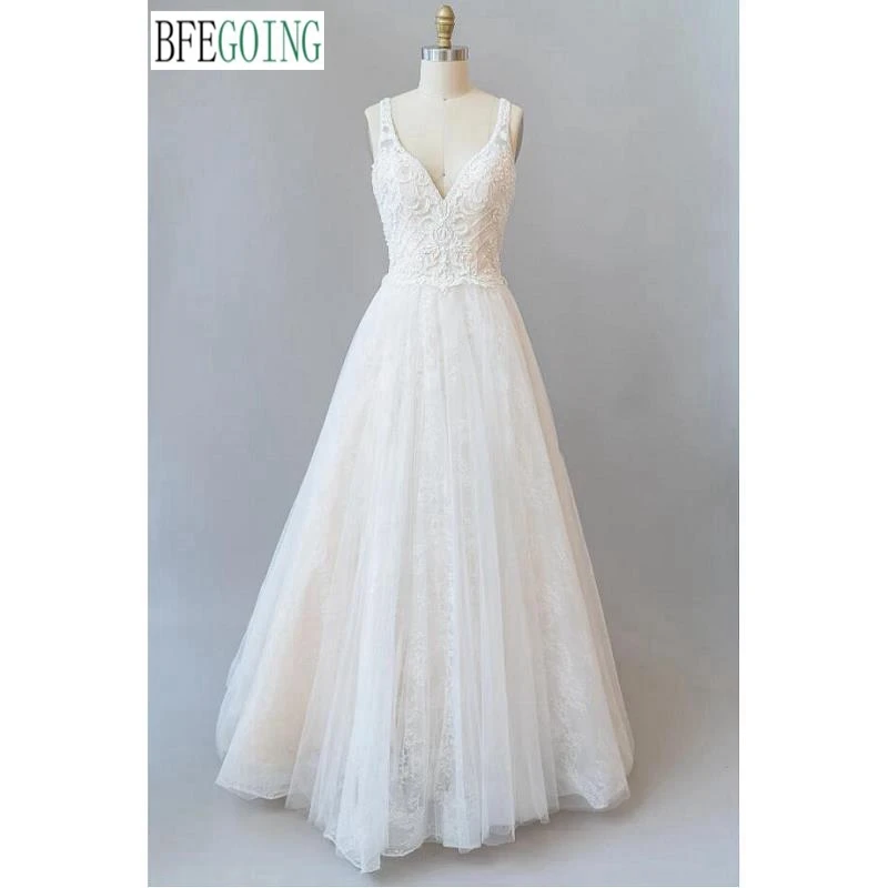 Luxurious Lace Appliques Beading V-Neck A-Line Wedding Dresses Chapel Train Custom Made Floor-Length Sleeveless Bridal Gowns