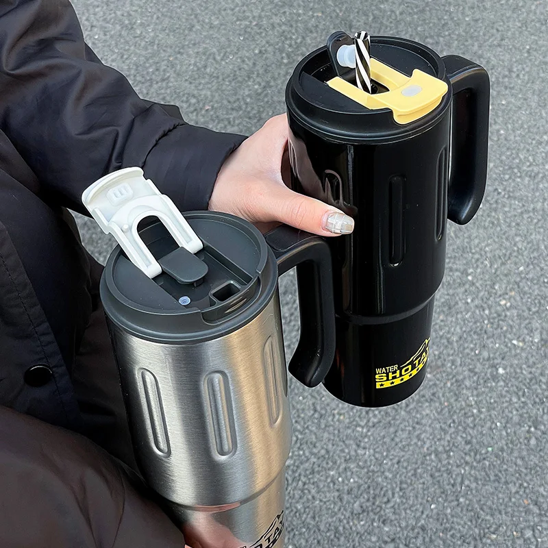 1pc 900ml Large Capacity Insulated Car Coffee Cup Handleable Sipping Cold And Hot Sports Cup for Office Use