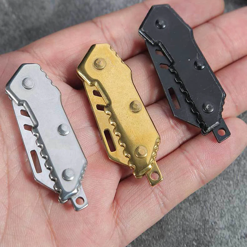 Swayboo Multi-functional Mini Pocket Knife Folding CNC Cutting Edge Utility Survival EDC  Keychain Knife for Express Unpacking