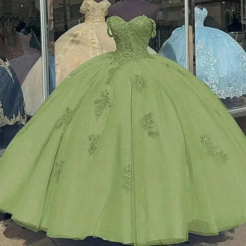 

Green Off-Shoulder Quinceanera Dresses Ball Gown Glitter Vestidos De 15 Anos Applique Masquerade Princess Birthday Party Gowns