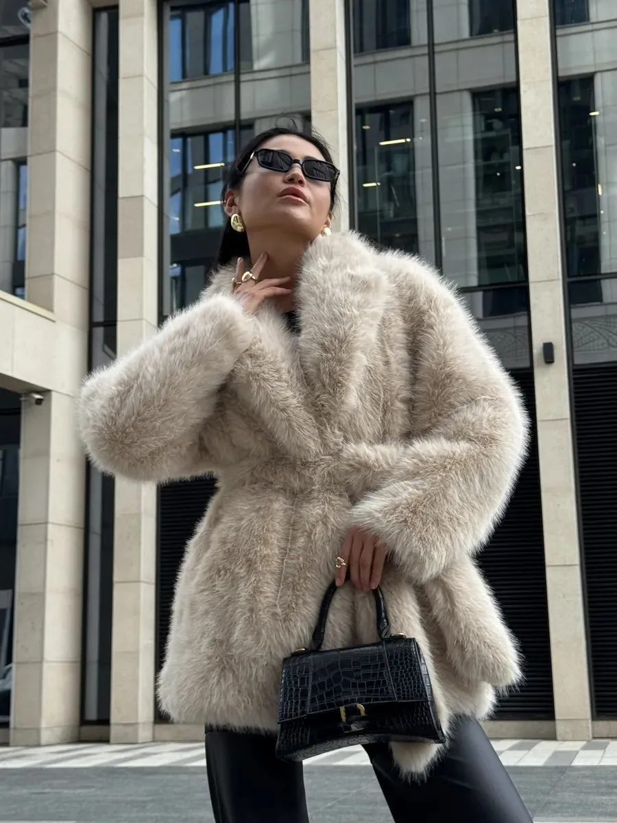 faux Fur Feather Loose Outwear Women's Long Sleeve Casual Tassel Winter 2026 Solid Cardigan Streetwear Lapel Female Coat