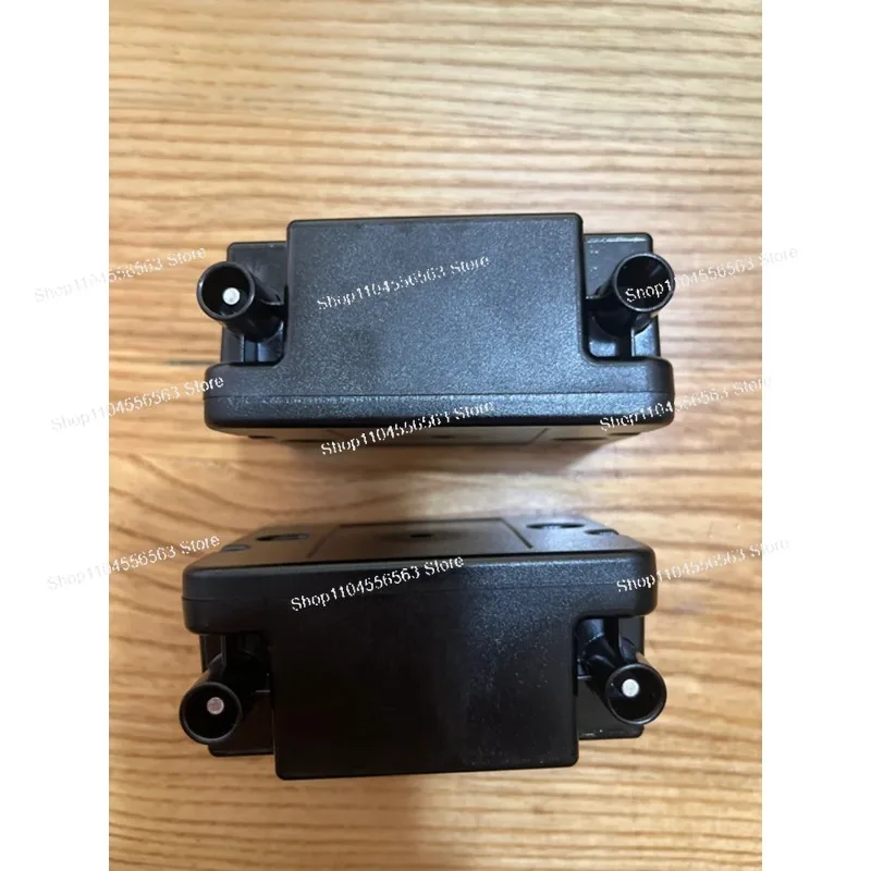 

Высоковольтные трансформаторы-игниторы (052f0036/052f4038/052f4040/052f4031) для газовых/дизельных горелок