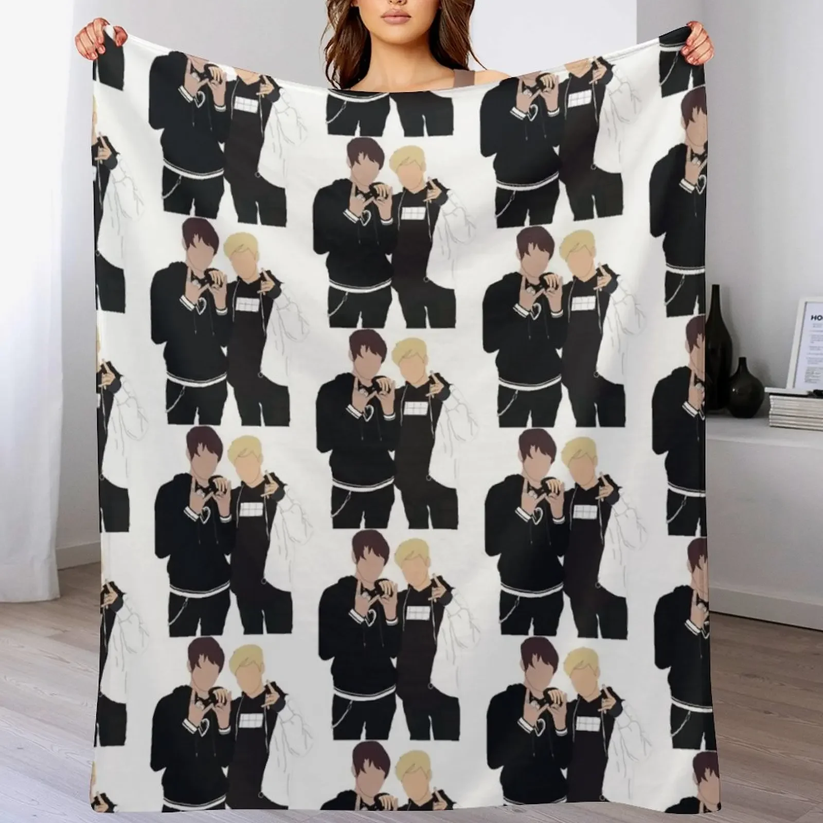 

Sam _amp_ Colby Throw Blanket Stylish Couch Blanket for Home Living Room