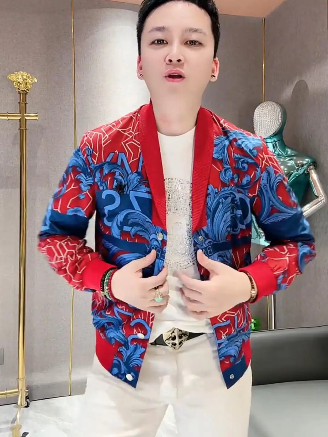 

Spring New Men's Slim Fit ort Jaet Cool Faion Print Trendy Sli Youth Cotton Antimicrobial Button up Coat