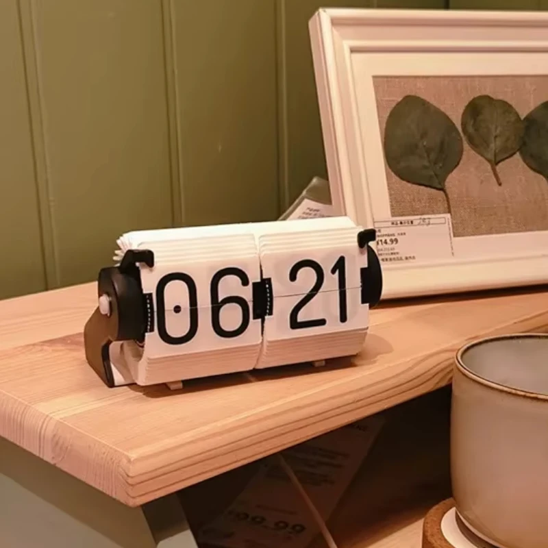 Relojes de Mesa Metálicos con Diseño Estético, Reloj Despertador Digital Bluetooth Silencioso, Mini Relojes de Escritorio Únicos, Relojes Decorativos para el Hogar