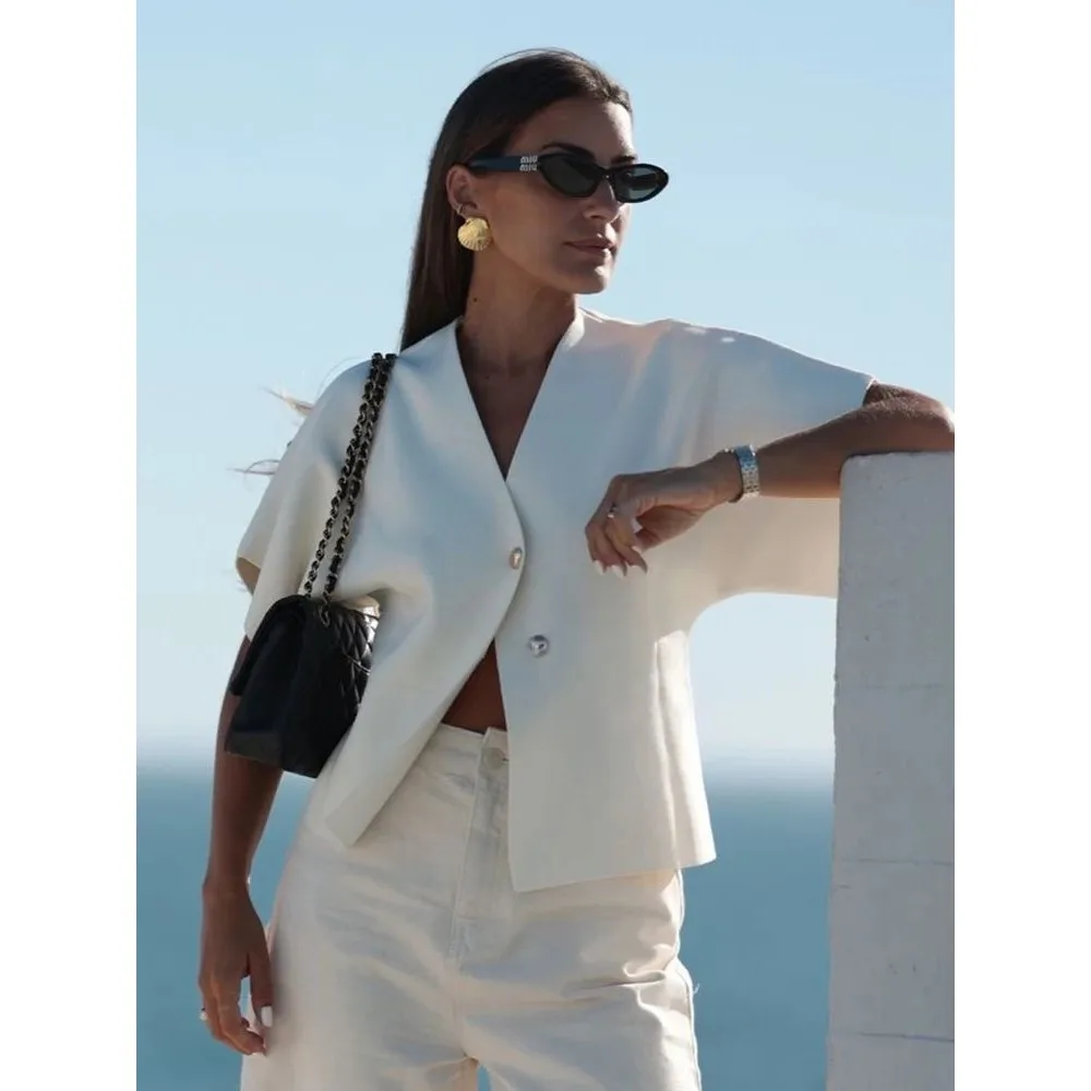 

Белый вязаный кардиган с V-образным вырезом для женщин, короткий рукав, весенняя мода, женский свитер премиум-качества, верхняя одежда