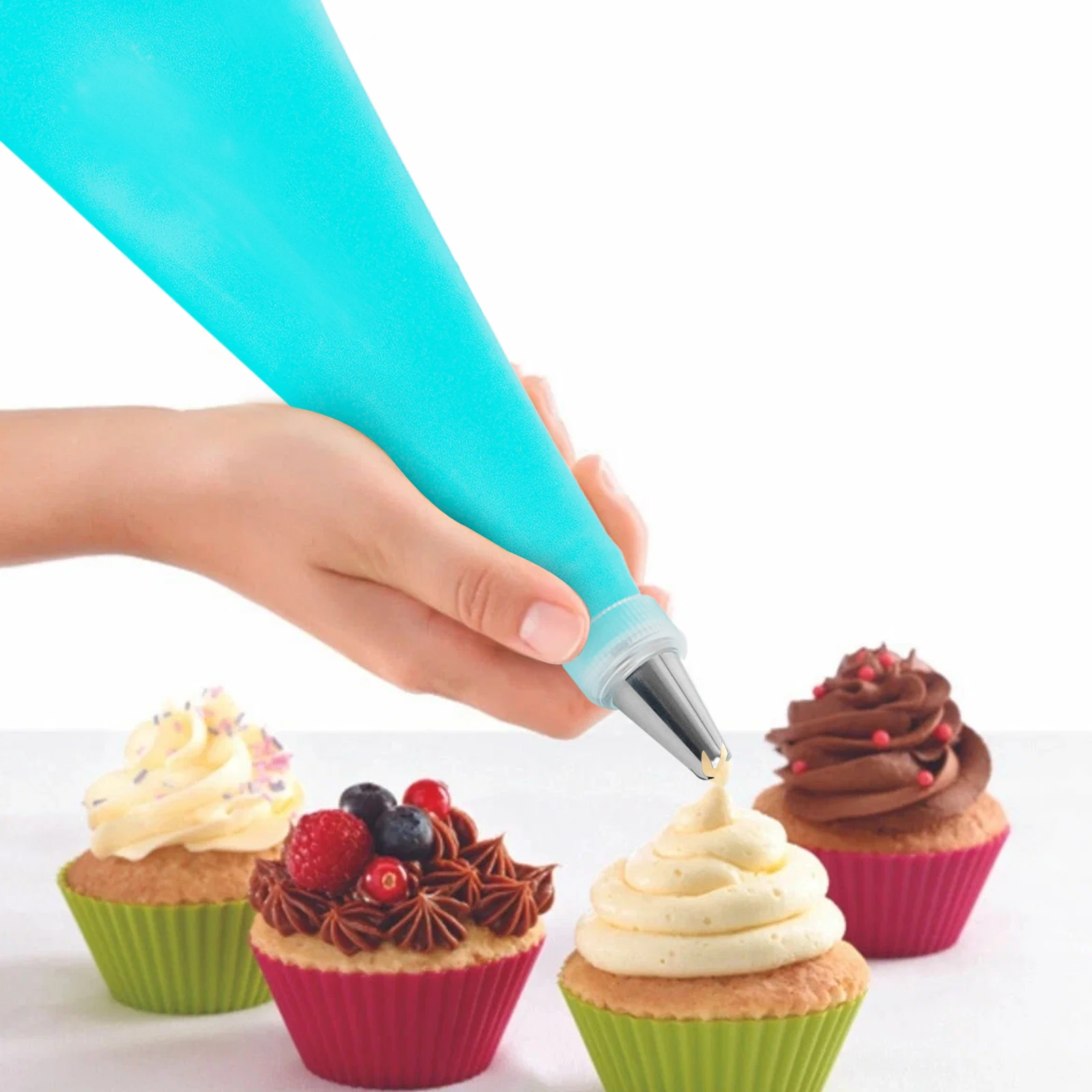 32 Pcs Piping Nozzle Pastry Bags Cake Decorating Kit Tools Pastry Bag Icing Piping Tips Kitchen Cake Cream Decorating Tool Kit