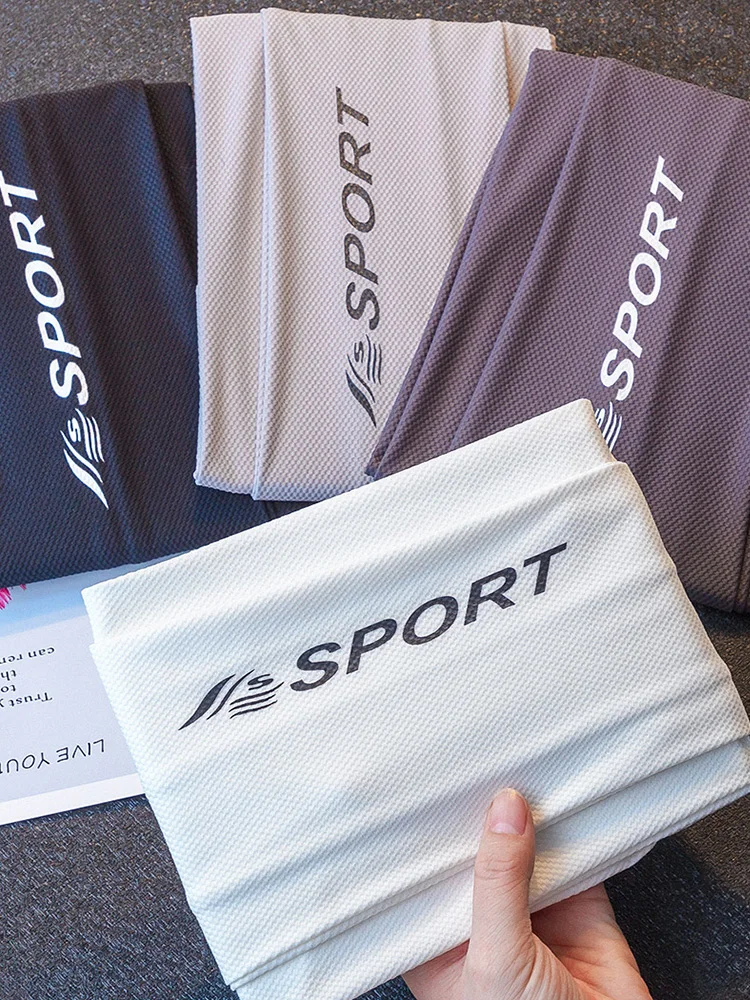 

Ice Silk Qui Dry Thin Yoga Pants Women's Spring Summer Outdoor Wear Nine Points Small Foot Pants Large Size Ultra Thin Spor...