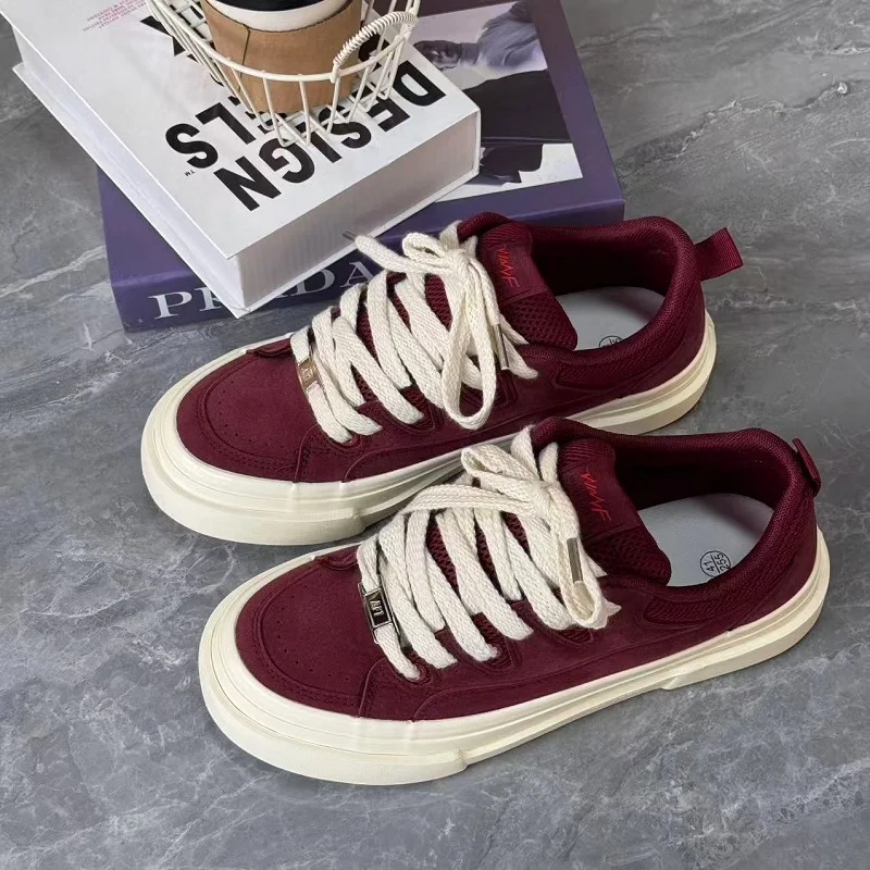 

Men's Shoes: Casual Sneakers, Luxury Trainers, Breathable Race Running Shoes, and Fashion Loafers for Men.