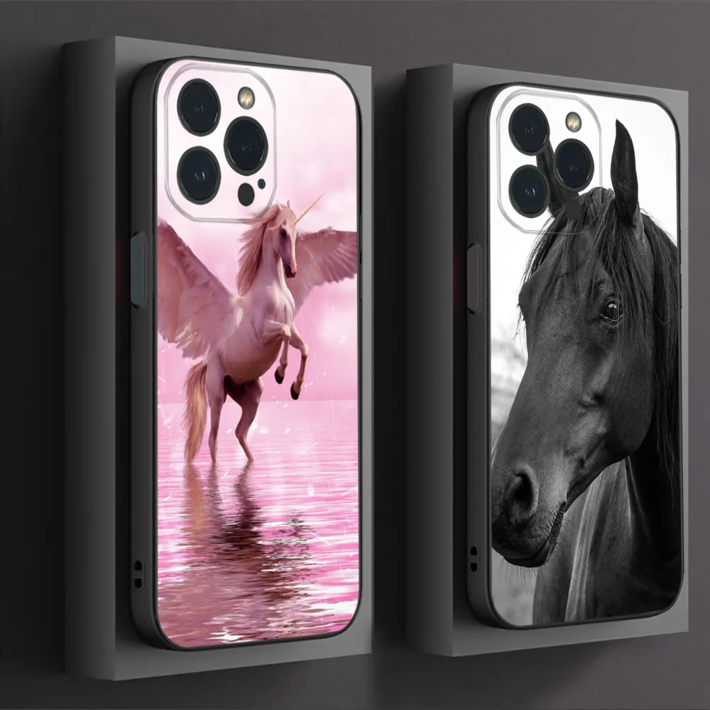 

Running Horse Animal Phone Case For IPhone16 15 14 13 12 Mini 11 Pro XS Max X XR SE5 6 7 8 Plus Soft Silicone Cover
