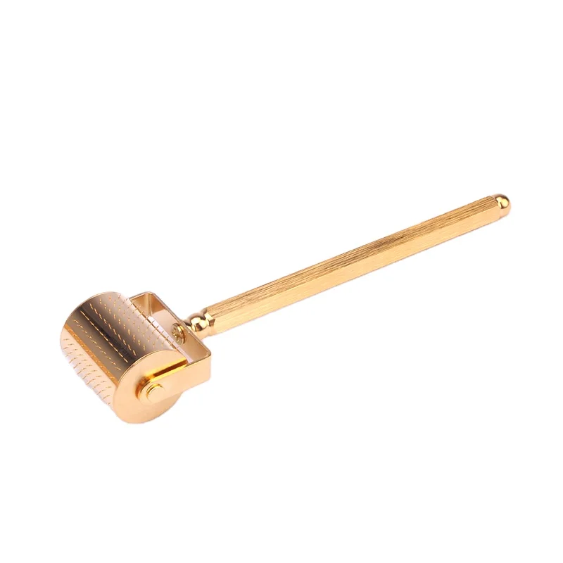 

Newest Luxurious 24k Gold Titanium 250 Microneedle Roller 24k Plated Gold Roller