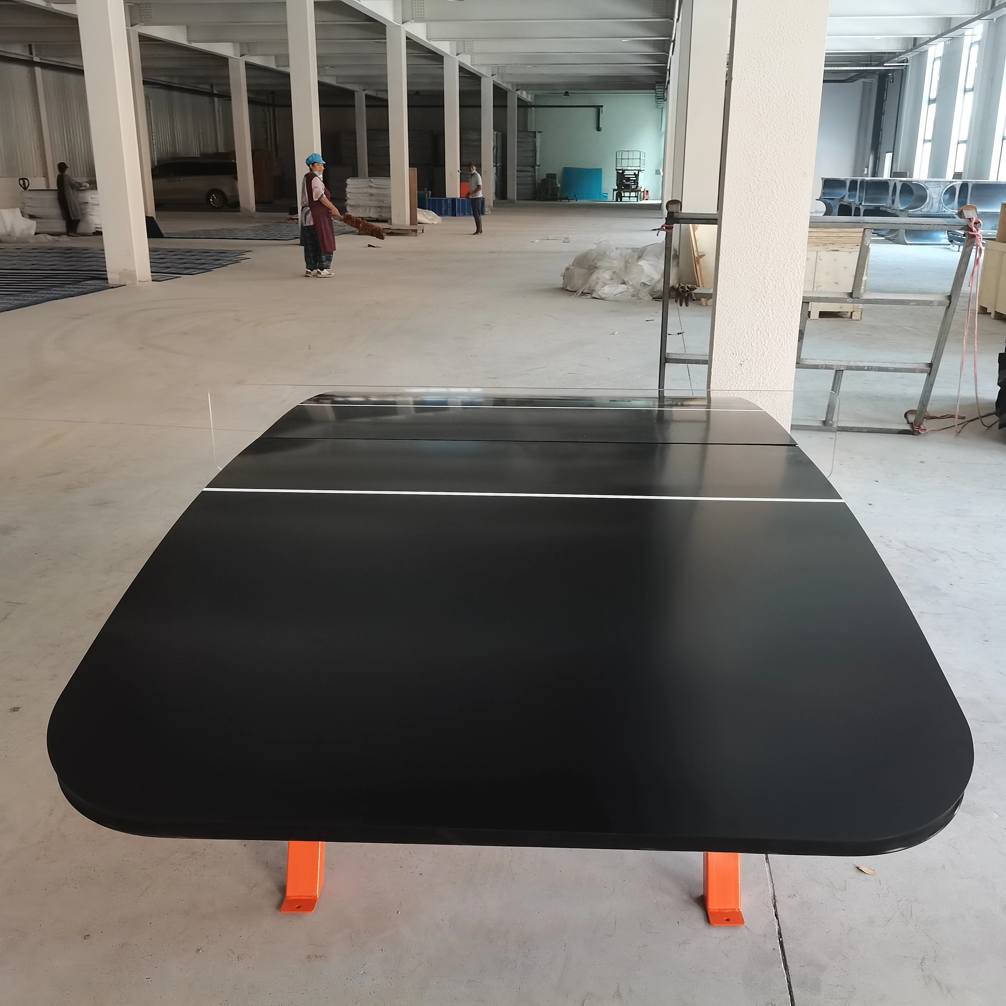 Waterproof Sun Proof Impact Resistant Indoor/Outdoor Folding Freestanding Steel Football Table Tennis Training Table
