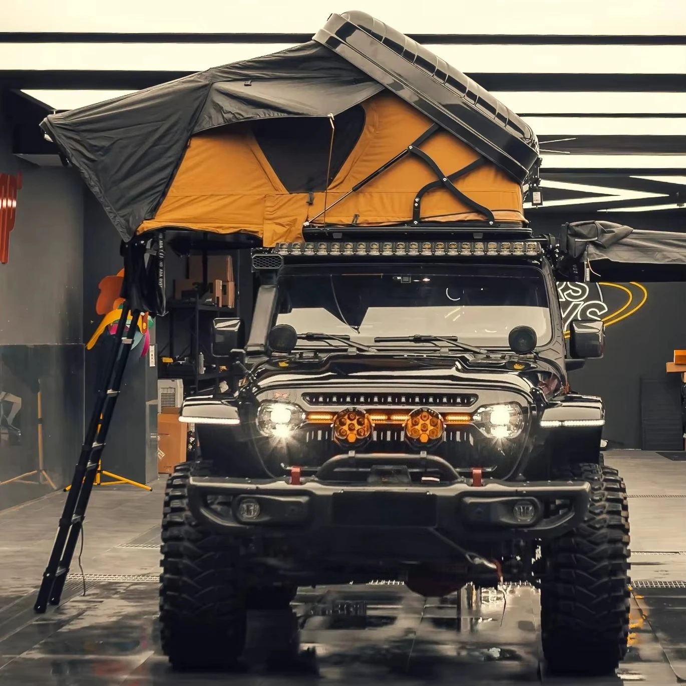 4x4 Roof Tent 160/190cm Large Size Side Open PU Coated Hard Shell Automatic Opening Summer Tent UV Protection