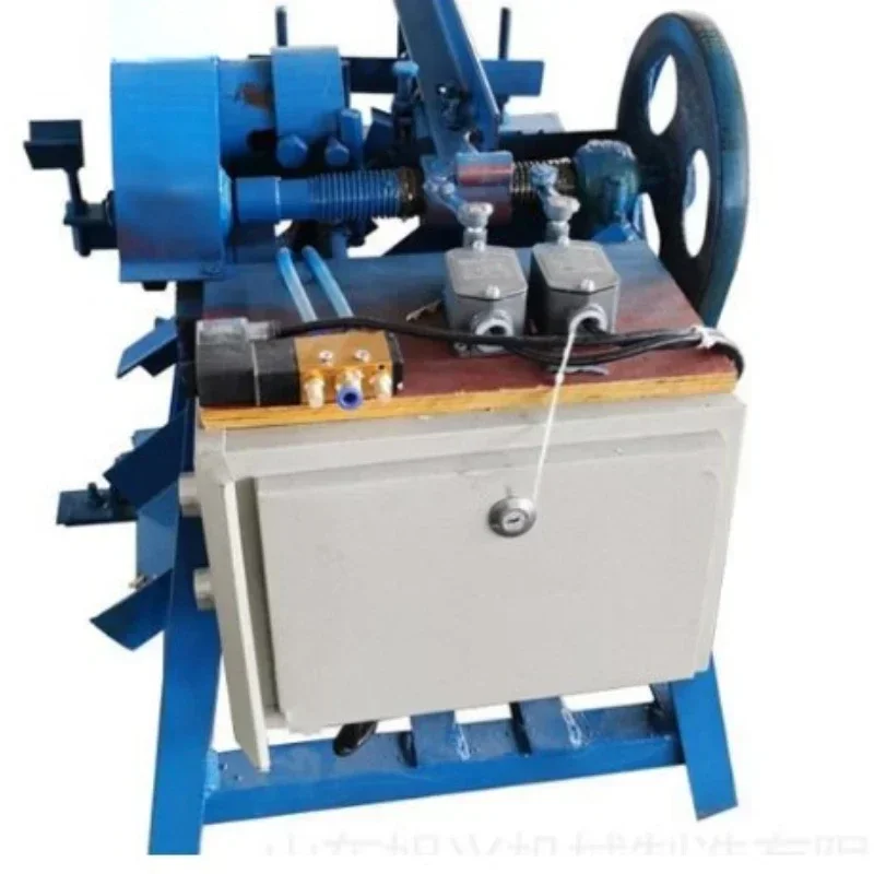 factory direct sales Wooden broom stick threading machine Wooden broom handle screw making machine