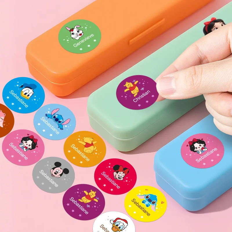 ملصقات اسم ملونة مخصصة لزجاجات المياه والقرطاسية للأطفال واللوازم المدرسية وهدايا عيد الميلاد والعودة إلى المدرسة