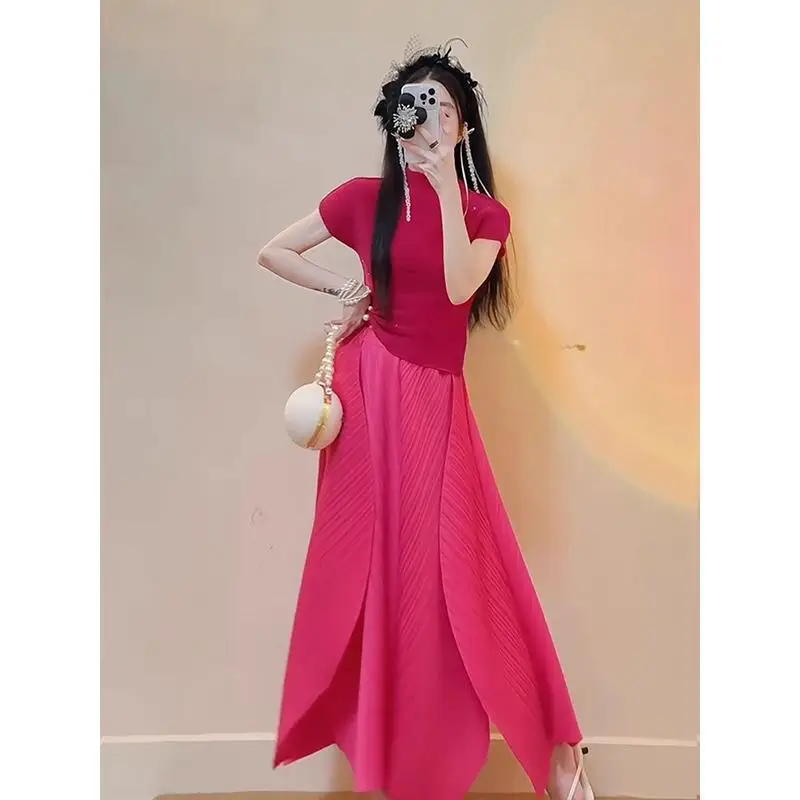 Damska spódnica do połowy ciała Miyake 2025 letnia nowa moda na co dzień wszechstronny temperament na co dzień jednokolorowa plisowana spódnica z wysokim stanem