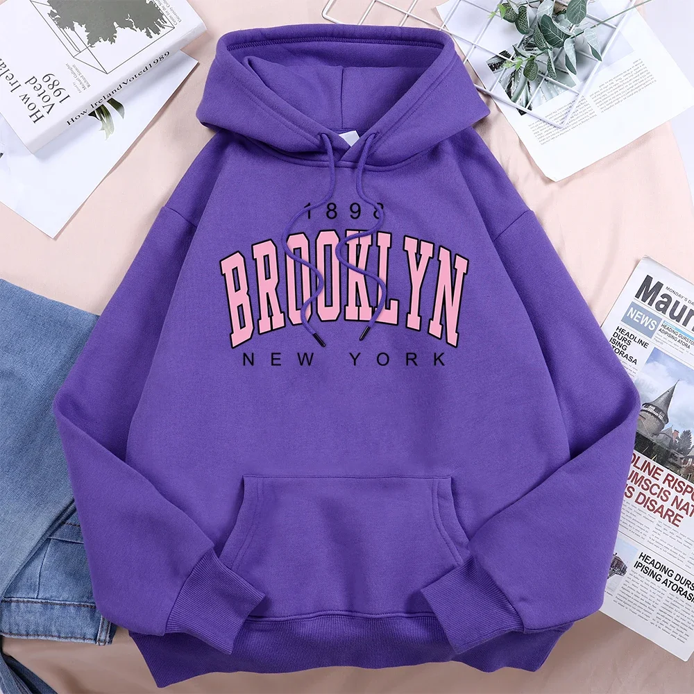 Unisex 1898 brooklyn New York women\'s hooded sweatshirt breathable and warm clothing fashion oversized loose fitting sportswear