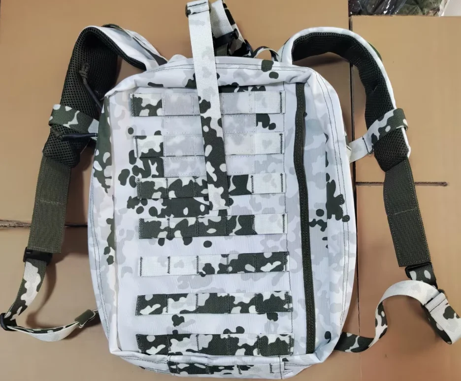 German Snow Flecktarn Camouflage Backpack Man Outdoor White