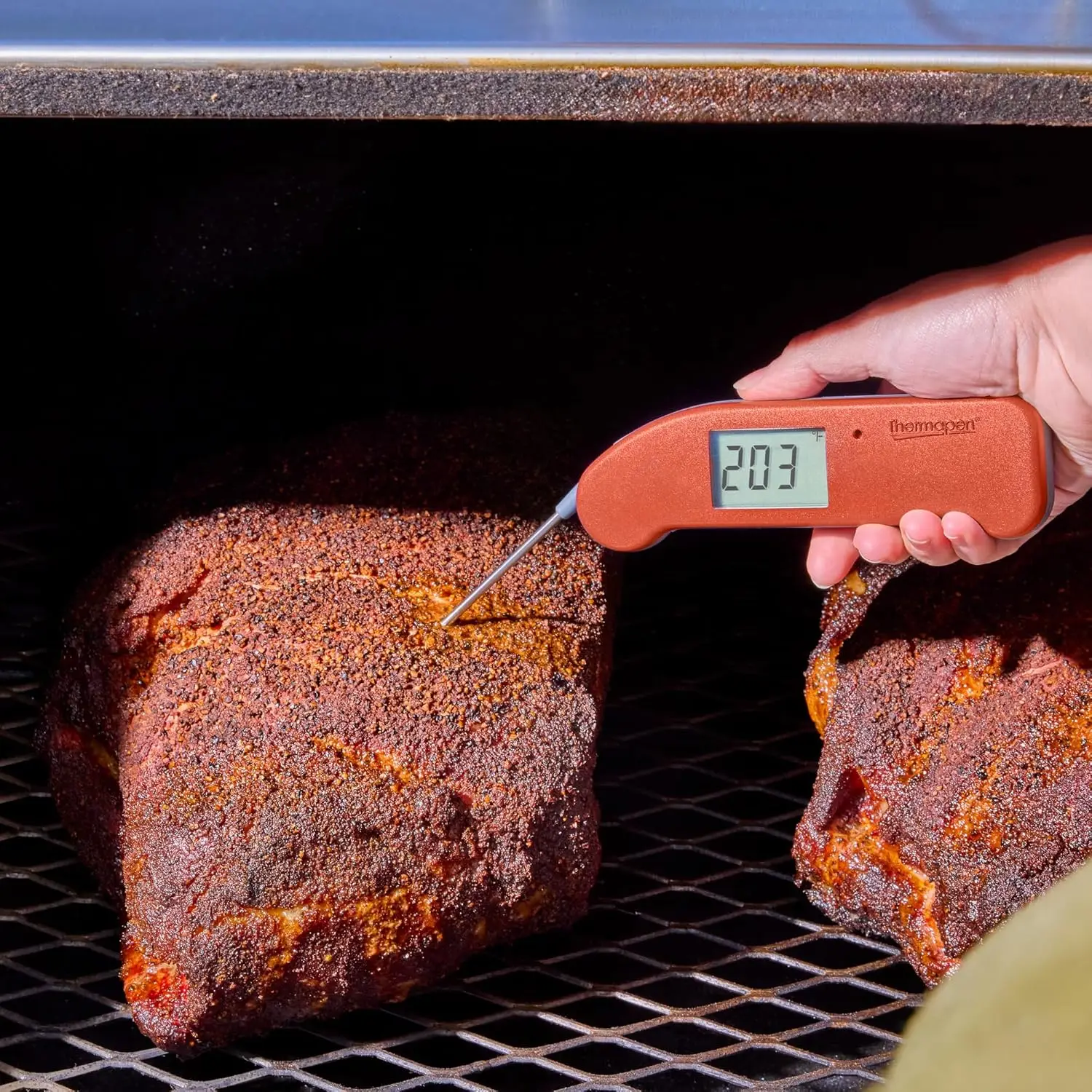 Instant-Read Thermometer: One-Second Precision, Waterproof, NSF Certified for Perfect Cooking