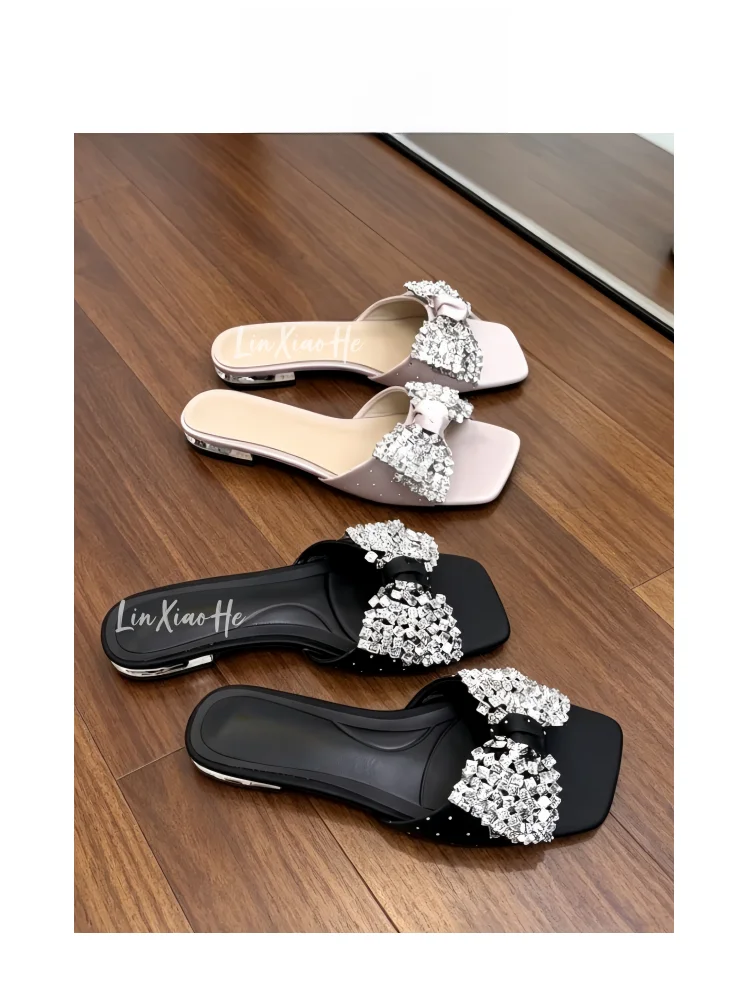Lin Xiao He Gatsby Old Money Square Head Open Toe Outdoor Slippers Comfortable Crystal Flat Heel Breathable Summer Sandals