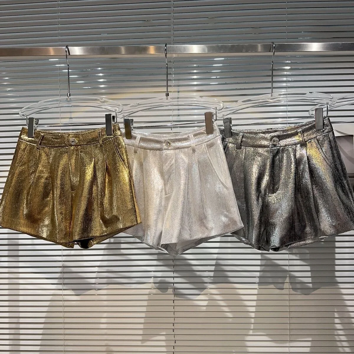 Girls 2024 Spring Autumn New Liquid Metal Shiny Solid Shorts Elastic Waist Fashionable Straight Shorts