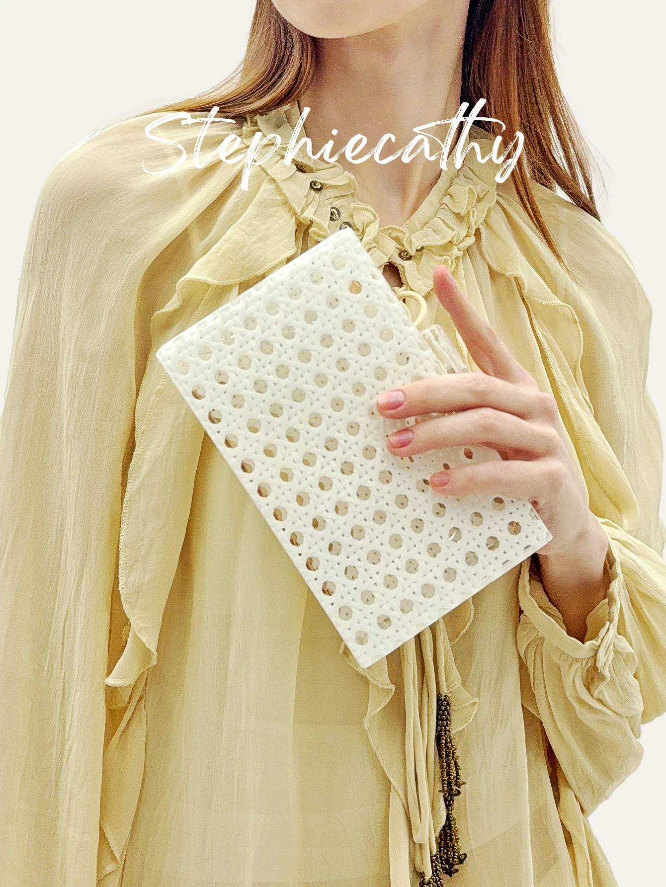 

SC Women Elegant Fashion Clear Acrylic Clutch Rattan Woven Transparent Square Box Handbag Long Chain Evening Bag Dinner Party