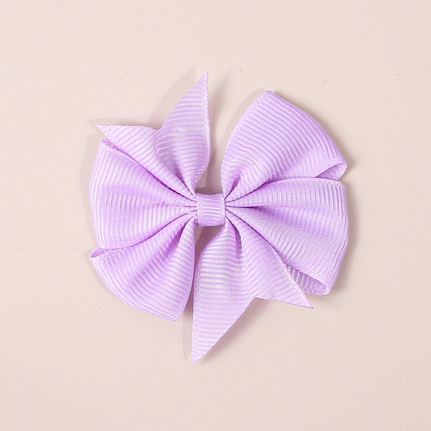 20 szt. Satynowych Kokardek z Kolorowej Poliestrowej Wstążki do Rękodzieła DIY, Dekoracji Ślubnych, Ozdób do Włosów i Dodatków do Odzieży