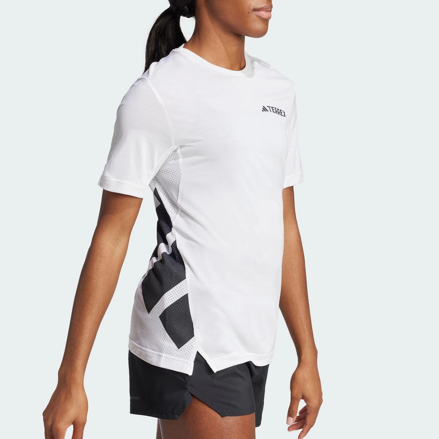 Adidas genuine outdoor sports women's round neck training breathable short sleeved shirt JN8140