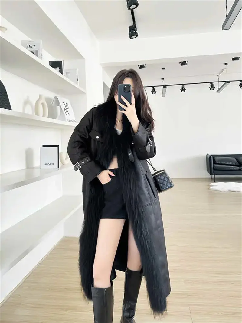 Women's Outerwear 2024 Autumn and Winter New Fashion Item Raccoon fur Collar With Goose Down Lining Long fur Coat for Women WLF