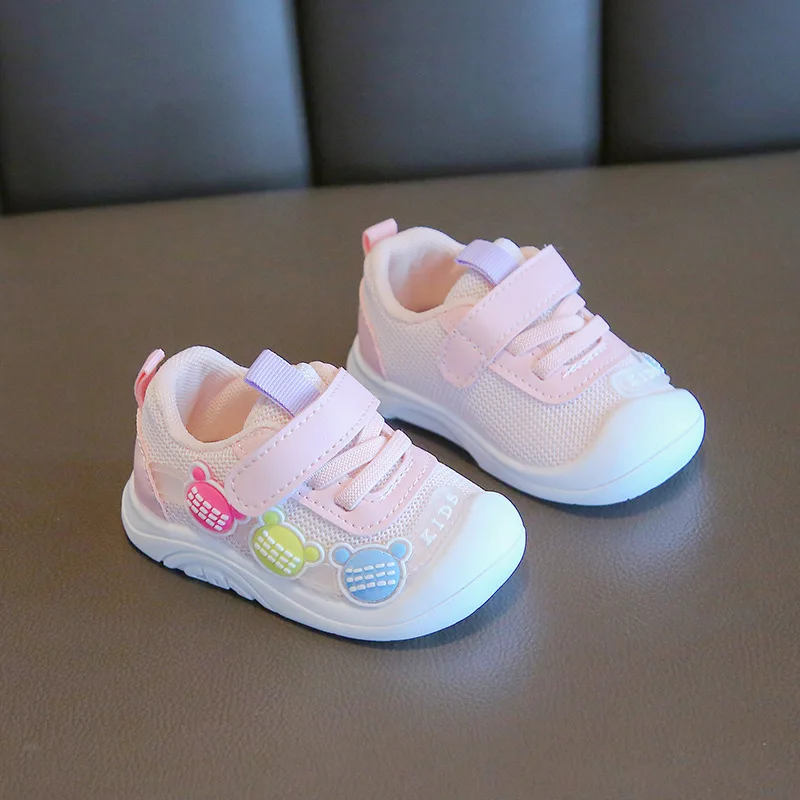 Toddler Girls Walking Shoes Toes Capped Kids Casual Shoes Breathable 2024 New Fashion Children Flat Shoes with Cute Bears Sweet