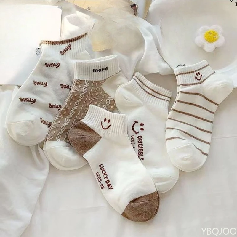 

5 пар модных универсальных коротких носков для женщин, летние тонкие повседневные удобные милые спортивные женские носки-невидимки