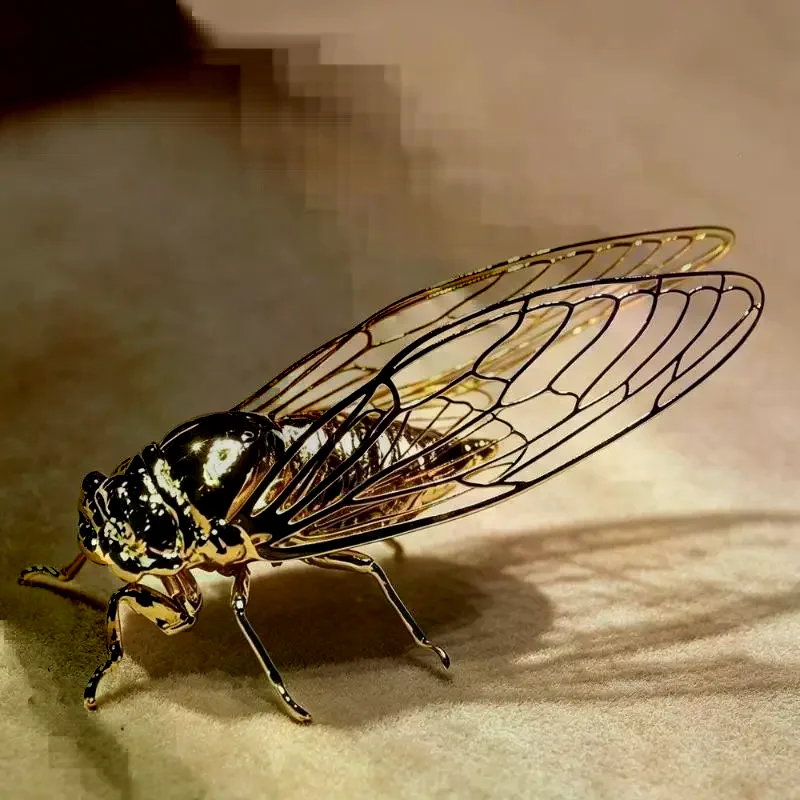 Exquisite Mini Cicada Figurine Creative Retro Hollowed-out Alloy Animal Statue Ideal Gift for Housewarming Party Guests