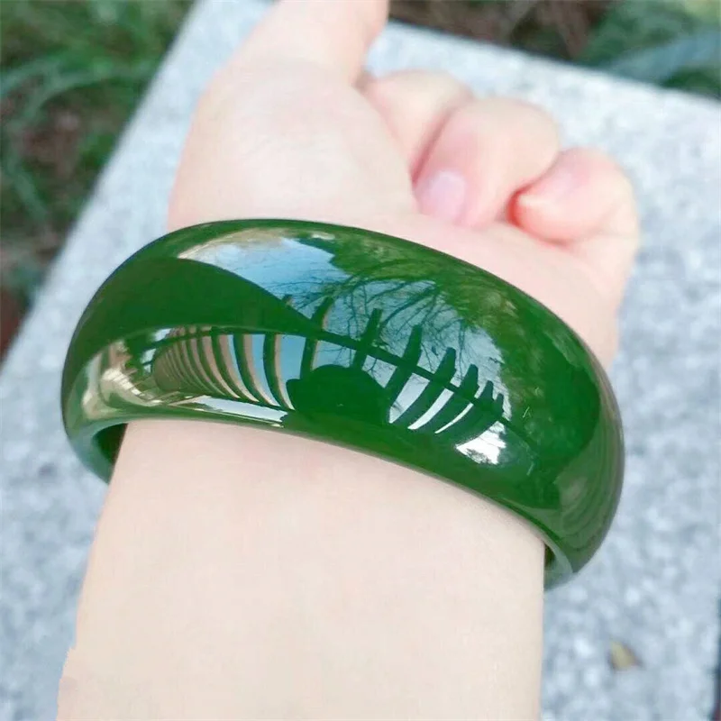 

Mai Chuang/ Jade Agate Green Widening Fashion Bangles/Bracelet Jewelry Exquisite Workmanship Men and Women Couple Lucky Gifts