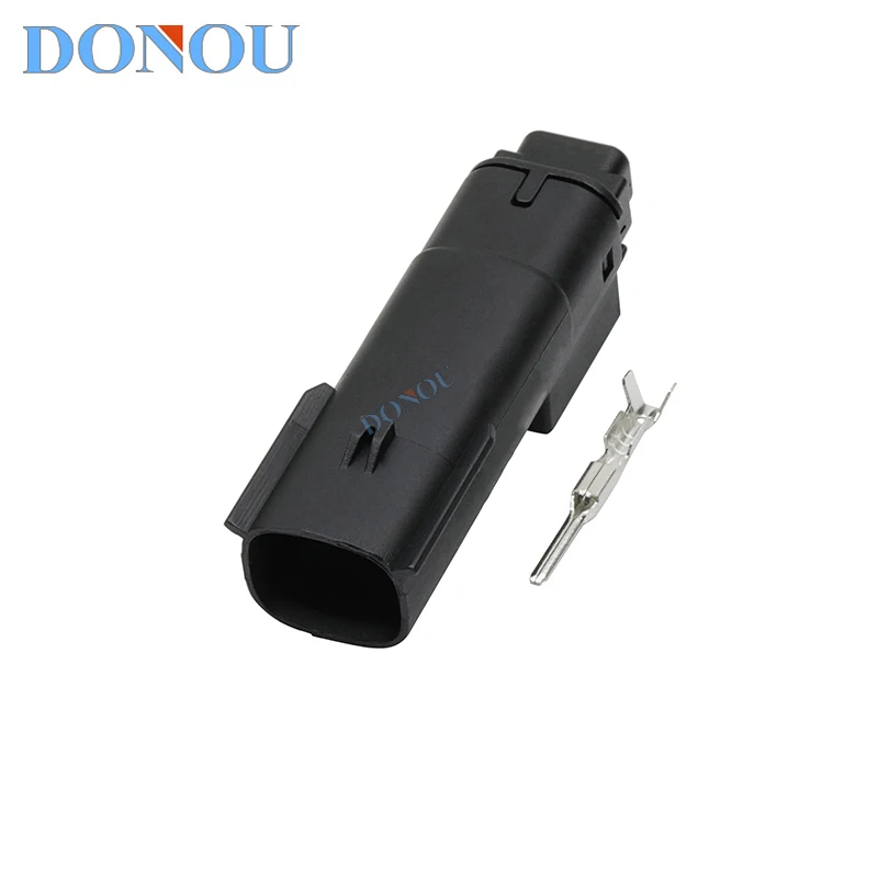 The 33471(33481)-0201 Molex 2-hole male and female plugs are suitable for the small lamp plugs of Buick Excelle and Verano