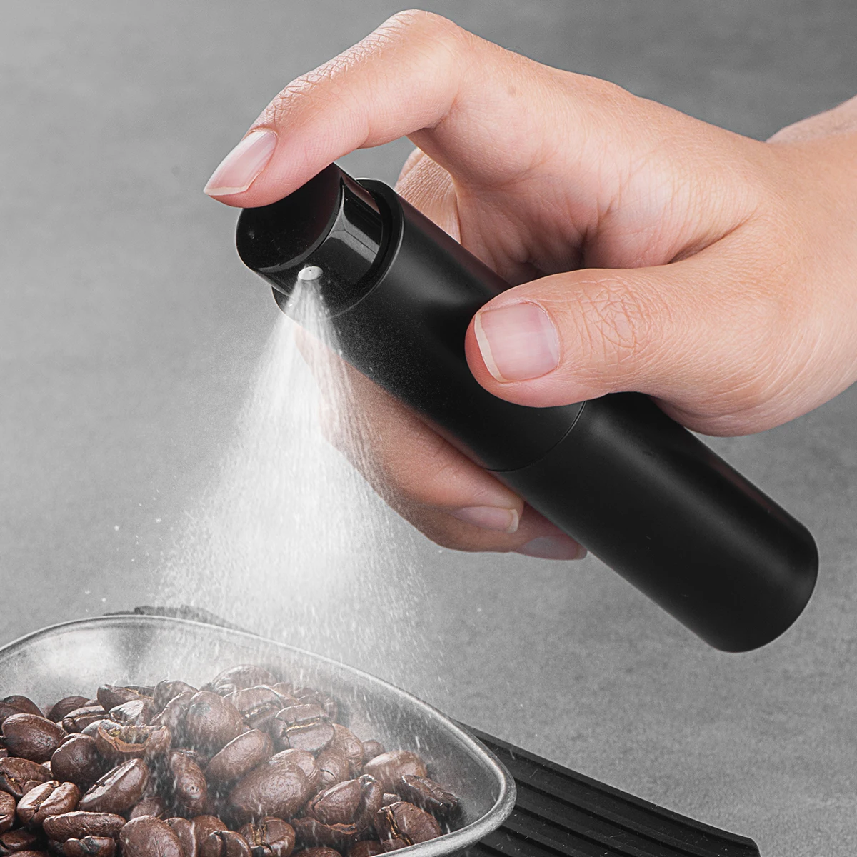 

Coffee Beans Dosing Cup Trays and Spray Portable Humidifier Powder Anti Fly and Static Electricity Espresso Grinder Accessories
