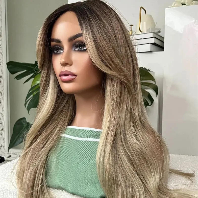 วิกผมธรรมชาติแบบไม่ต้องใช้กาวสำหรับผู้หญิง สีน้ำตาลออมเบร ไฮไลท์สีบลอนด์ วิกผมสังเคราะห์เนื้อนุ่ม วิกผมลูกไม้ด้านหน้าแบบ HD  พร้อมไรผมที่ถอนมาแล้ว