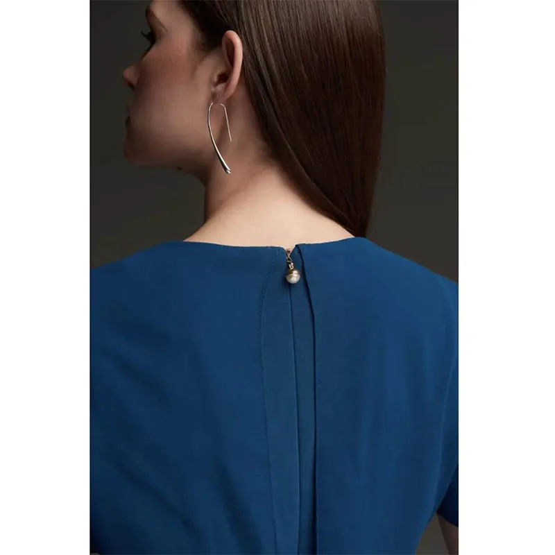 Graceful Short Chiffon V-Neck Mother of the Brides Dresses A-Line Pleated Tea Length Formal Wedding Party Gown