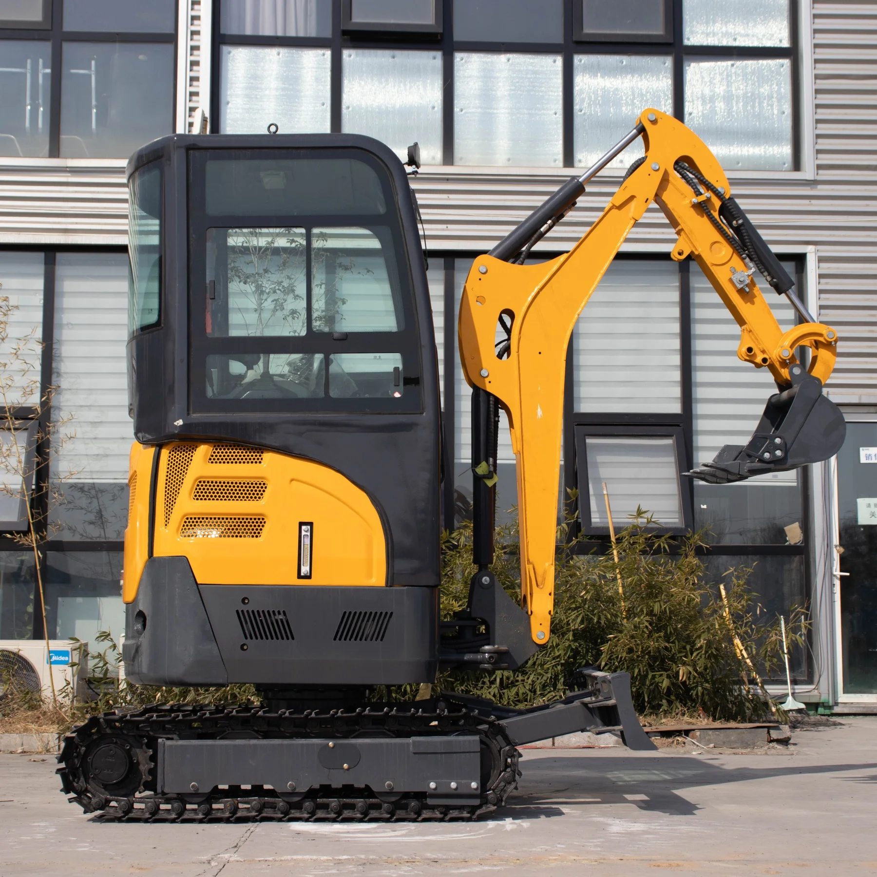 2200kg hydraulic Crawler Excavator 1 ton 2 ton CE EPA EURO 5 mini excavator mini digger For Farm