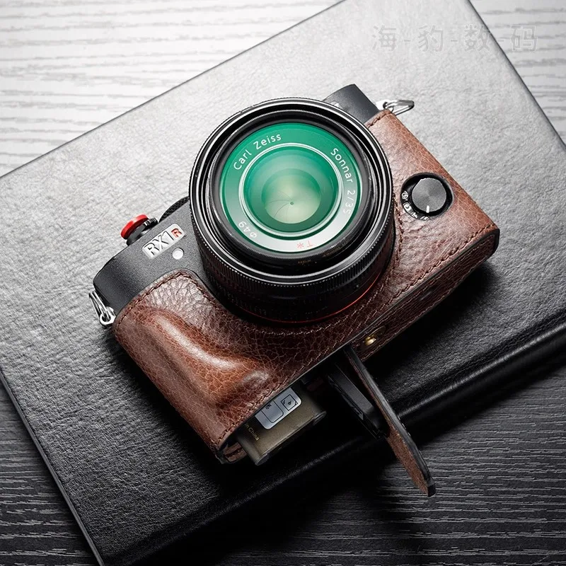 Genuine Leather Photo Camera Case Half Body Bag Bottom Cover For SONY RX1R2 RX1RM2 RX1R II Open Battery Design Protective sleeve