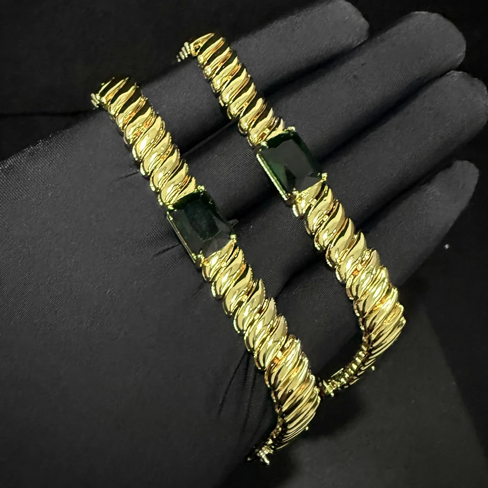 Neue Gold Farbe Grün Rechteck Kubikzircon Hochglanzpoliert Fischgräten Schlangenkette Armbänder für Frauen Mode Hochzeit Schmuck
