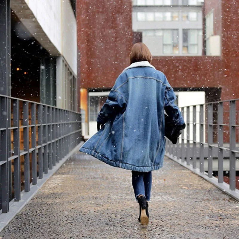 2024 Female jacket Women Warm Thick Winter Long Sleeve Denim Jacket Long Jean Coat Outerwear Women jacket Overcoat