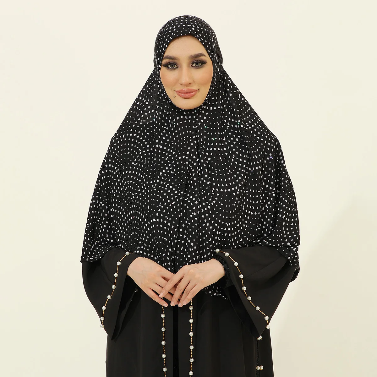 

Chic Muslim Hijabs & Head Scarves | Babushka, Pretied, and Instant Styles | Elegant and Fashionable