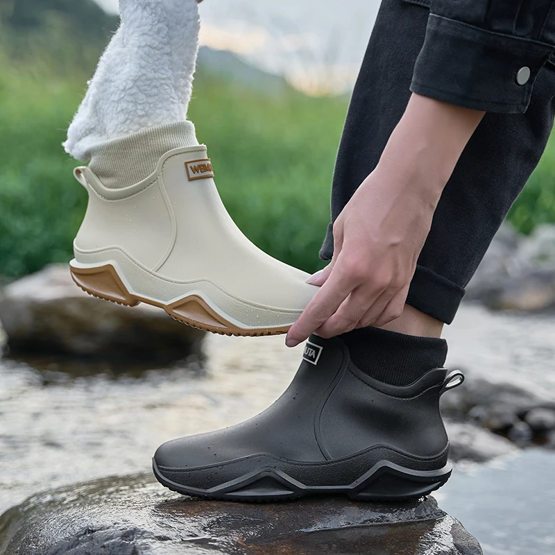 Women's Fashionable Color Block Waterproof Anti-Slip Short Rain Boots Warm Fleece Lined Slip-On PVC Booties for Men And Women