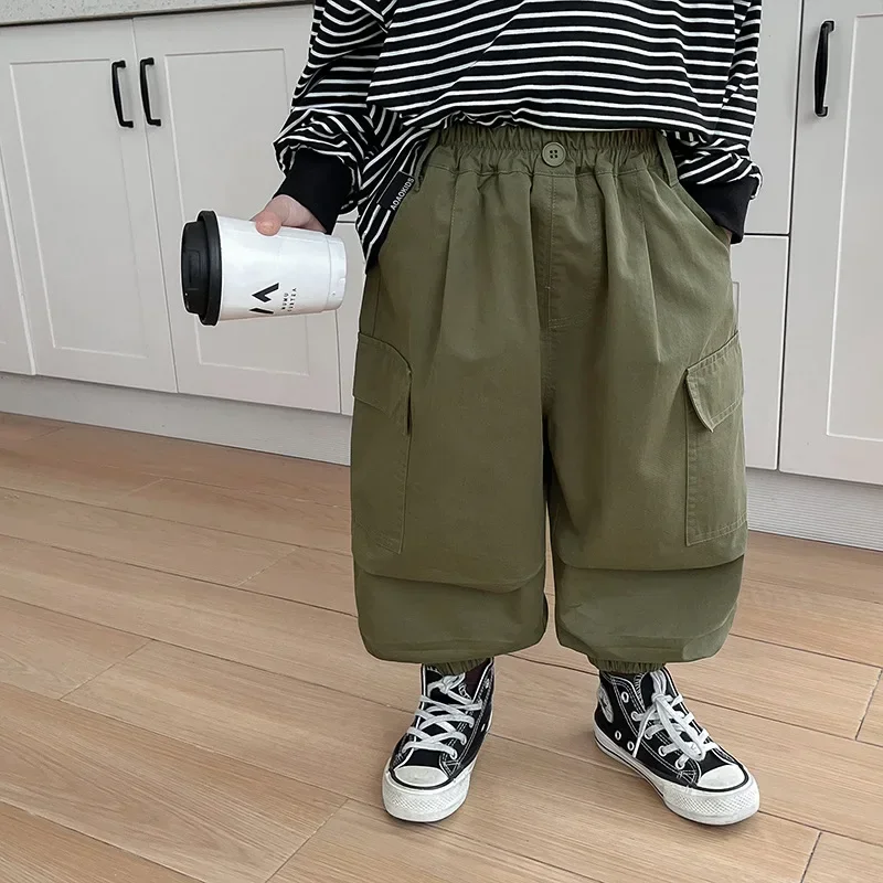 Spring 2024 Boys fashion side pocket loose cargo pants Children 3 colors cuffed pants