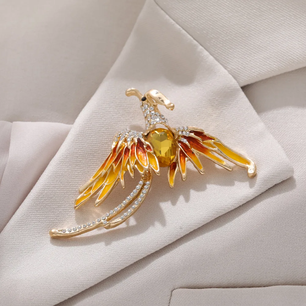 Trendy Gold Color Phoenix Metal Brooches For Women Crystal Alloy Bird Brooch Party Birthday Winter Jewelry.