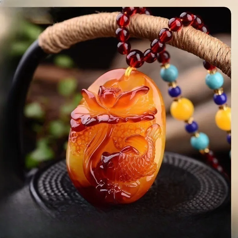

Old Beeswax Has More Than One Pendant for Men and Women Every Year.